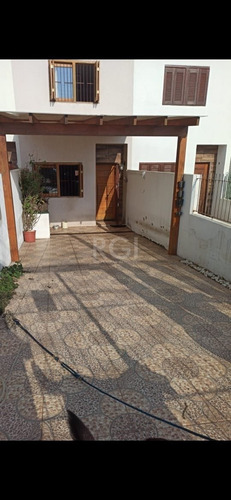 Sobrado Em Jardim Leopoldina Com 2 Dormitórios - Ot7892