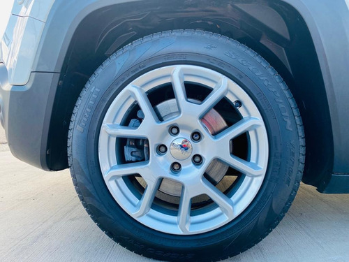 Imagem 10 de 10 de Jeep Renegade 2019 1.8 Sport Flex Aut. 5p