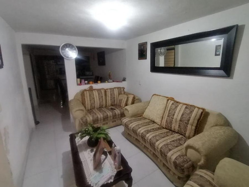 Departamento En Venta En Tepalcates, Iztapalapa, Cdmx. Dgcc