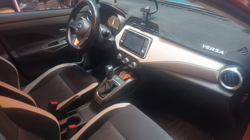 Nissan Versa 1.6 Advance Mt