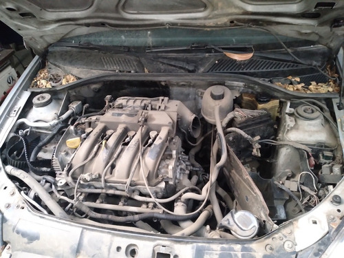 Imagen 3 de 5 de Nissan Platina