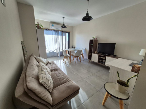 Venta Depto 1 Dormitorio Edif.semina Cipolletti