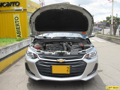 Chevrolet Onix 1.0t Automática