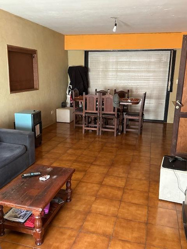 Casa A La Venta En Tortuguitas Con Pileta Sobre Calle Misiones