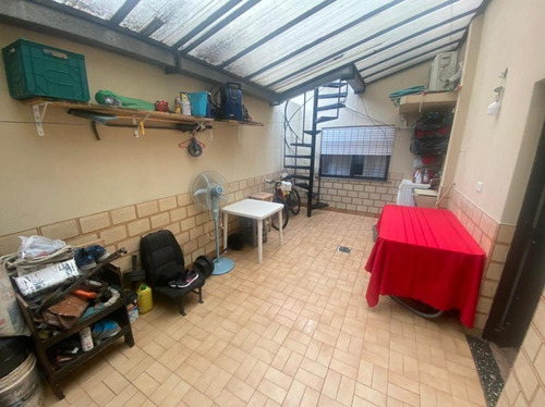 Imagen 10 de 13 de Tipo Casa 3 Ambientes Al Frente Con Patio Y Garaje