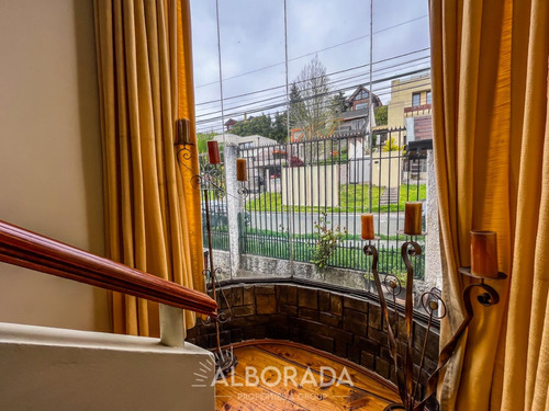 Se Vende Amplia Casa En Lomas San Andrés