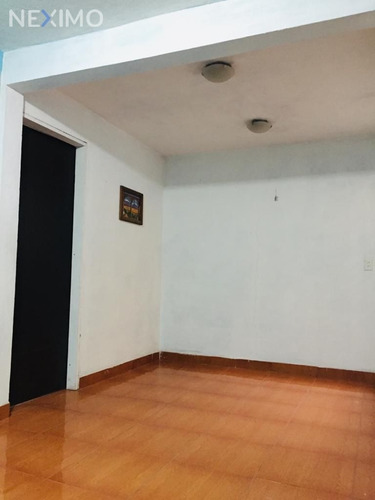 Imagen 7 de 13 de Casa En Venta, Iztapalapa, Ciudad De México.