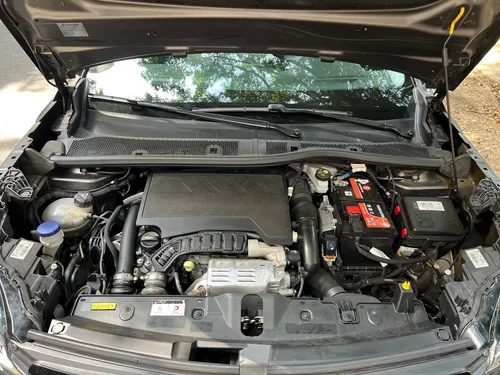 Peugeot 2008 1.2 Allure