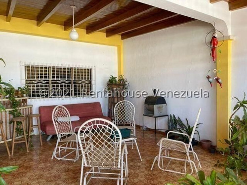 Imagen 2 de 8 de Casa En Venta En Campo Maraven. Punto Fijo