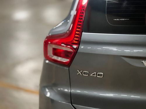 Volvo XC40 2.0 T5 R-design Awd 5p