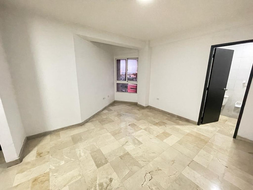 Imagen 15 de 23 de Eaa-251 Zona Norte. Alquiler Apartamento En Edificio Camila. Sector Bellas