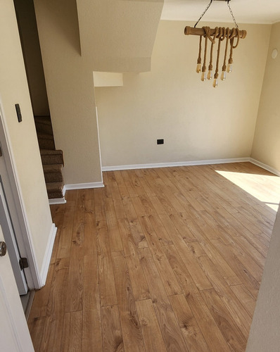 Se Vende Casa 3d 2b Con Loggia 4 Estacionamientos Buin