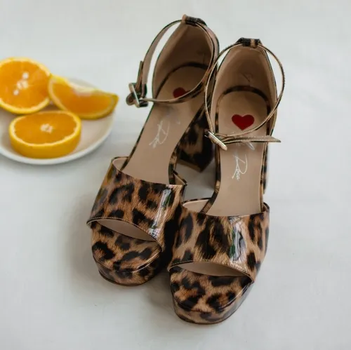 Lola roca sandalias sale
