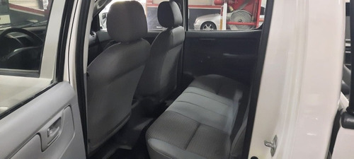 Imagen 9 de 10 de Toyota Hilux 2.5 D/c 4x2