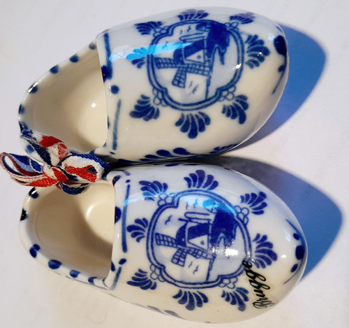 Porcelana Delf Holanda Zapatos Zuecos 9 Cm X 4 Cm X 4.5 Cm