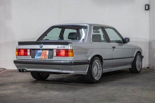 BMW Serie 3 2.5 325i E30