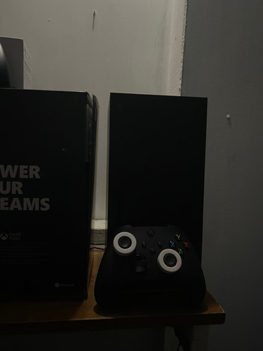 Xbox Series X De 1 Tb + Control Gamesir G7 He Negro (Usado)