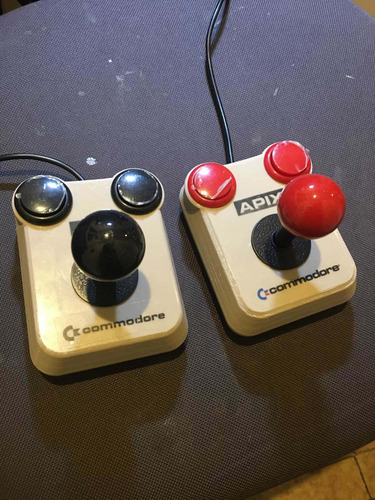 Imagen 1 de 6 de Joystick P/ Commodore 64 / Amiga / Atari Con Microswitches