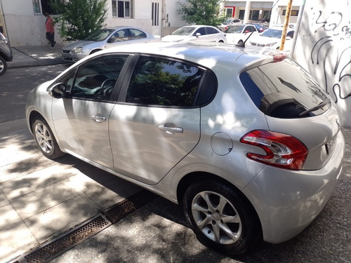 Imagen 16 de 19 de Peugeot 208 Allure 1.5 - Darc Autos Usados Garantizados