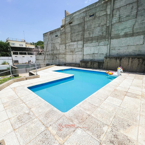 Duplex En Venta/alquiler En Villa Allende - 2 Dormitorios - Cochera, Asador Y Pileta - Seguridad