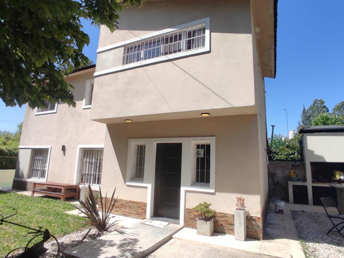 Casa En Venta Y Alquiler Temporal  De Vicenzo Grande