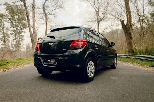 Imagen 3 de 5 de Chevrolet Onix 1.4 Joy+ 2019