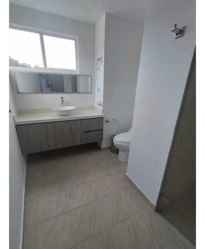 Se Arrienda Apartamento En Pilarica, Medellín