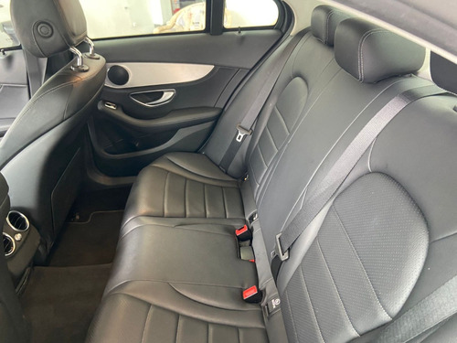 Mercedes-Benz Classe C 2.0 Avantgarde Turbo 4p