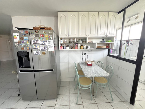 Departamento En Venta / 3 Dormitorios Más Servicios