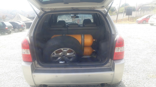 Imagem 6 de 10 de Hyundai Tucson 2.7 V6