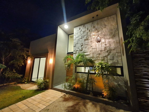 Imagen 1 de 26 de Loft De 2 Recámaras En Venta En Playa Del Carmen
