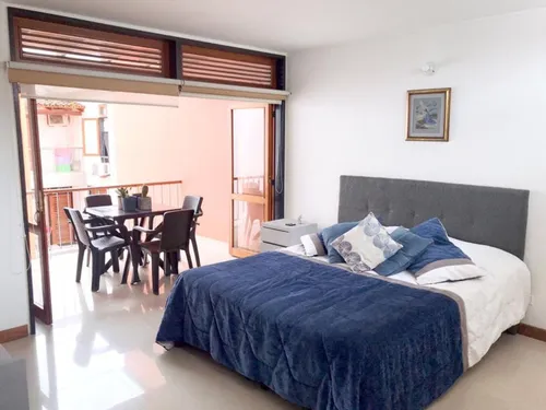 Casa En Venta En Caudal Alto. Cod V15443