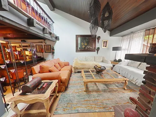 Casa En Excelente Ubicacion