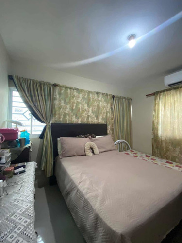 Imagen 10 de 14 de Casa Ubicada En El Residencial Quisqueya Del Este, La Romana