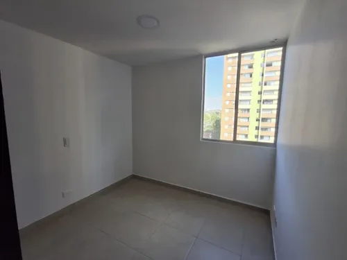 Apartamento En Arriendo Ubicado En Medellín Sector Calasanz Parte Baja (27206).