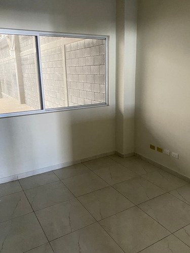 Imagen 15 de 27 de Bodegas En Renta En Provivienda La Esperanza, Guadalupe
