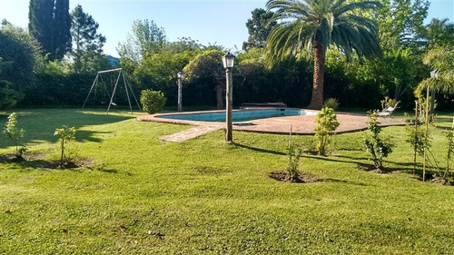 Imagen 4 de 14 de Quinta Barrio El Trebol - Ezeiza Venta Con 2 Casas Y Pileta