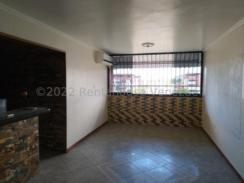 Imagen 2 de 14 de Apartamento En Venta En San Pablo, Turmero Cod. 23-15985 Dvm