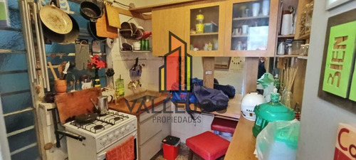 Casa Con Local, Cochera Y Terraza En Ph | San Martin, Cercanía A Caba