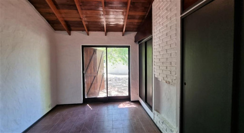 Oportunidad Retasada!! Barrio San Francisco , Calle Tchaicovsky, Parque Udaondo, Del Viso. 3 Dorm