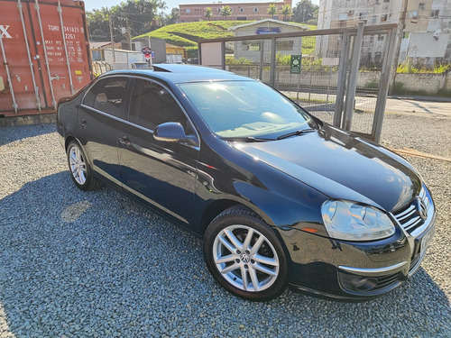 Volkswagen Jetta 2.5 4p