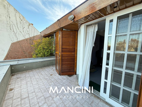 Apto Crédito - Casa En Venta De 5 Ambientes Con Cochera, Quincho Y Piscina - Villa Ballester