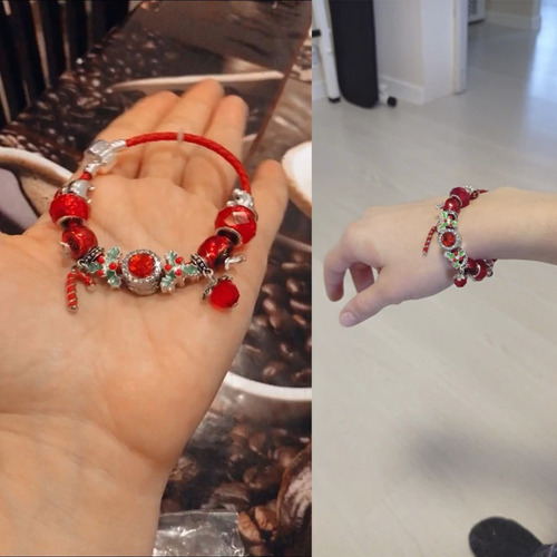Imagem 2 de 5 de Pulseira Infantil Com Berloques De Natal Banhada - Bijuteria