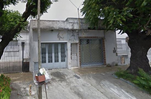 Imagen 2 de 3 de Venta De Terreno En Lomas Del Mirador A Metros De Avenida San Martin Zonificacion Industrial