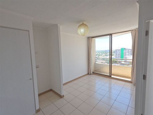 Departamento En Arriendo De 1 Dorm. En Estación Central