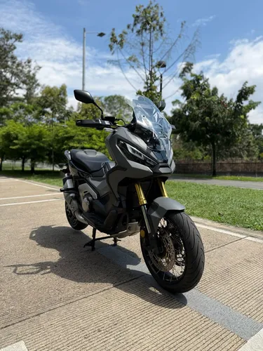Honda Axadv