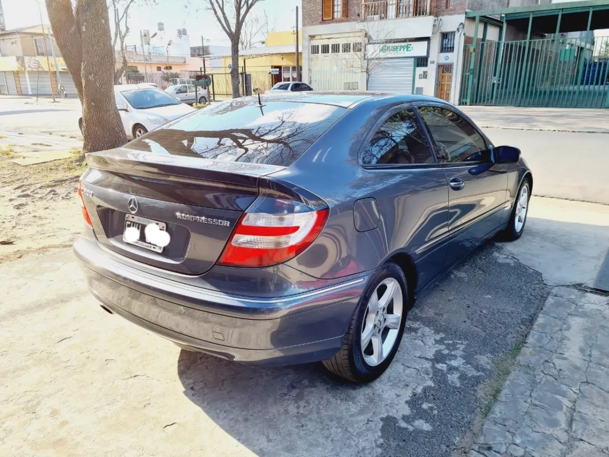 Mercedes-Benz Clase C 2.0 C200 Kompressor Classic