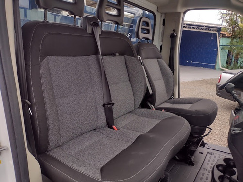 Imagem 7 de 15 de Van Utilitário Ducato Carroceria 2021 Com 7.000 Km