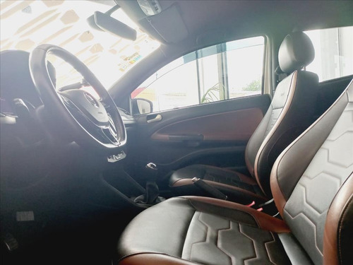 Imagem 4 de 5 de Saveiro 1.6 Cross Cd 16v Flex 2p Manual