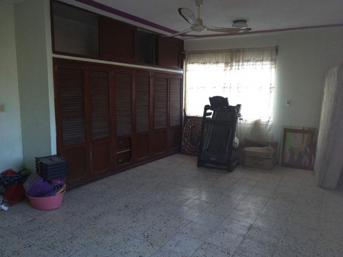Venta Casa Con 4 Locales Comerciales Col. Anahuac Tuxpan Veracruz